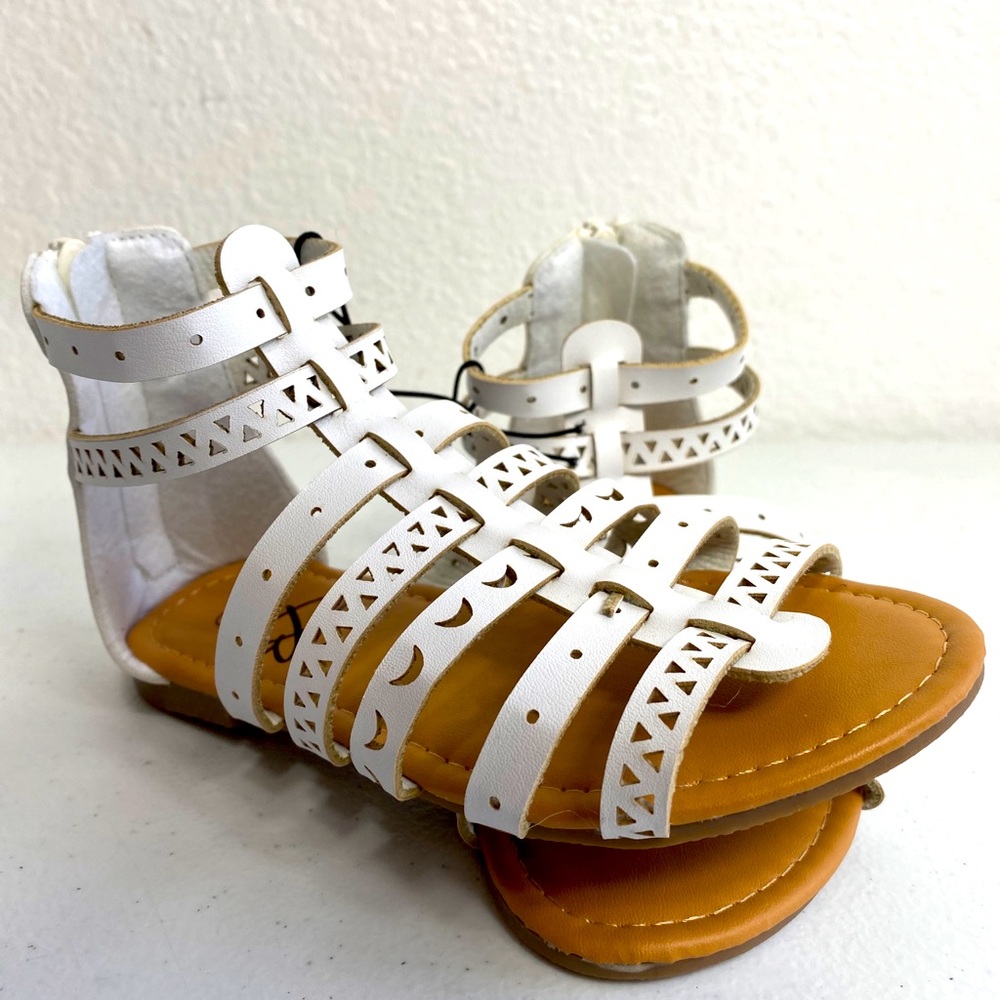Bobbie Brooke Sandals White PU Upper Assorted Size
